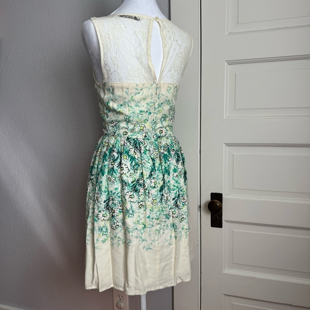 LC Lauren Conrad Floral Lace Illusion Fit & Flare Dress Size 4 - Picture 5 of 12